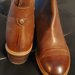 Timberland boots md brown 9.5